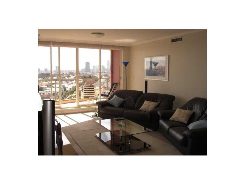 806/107 Beach Street, Port Melbourne VIC 3207