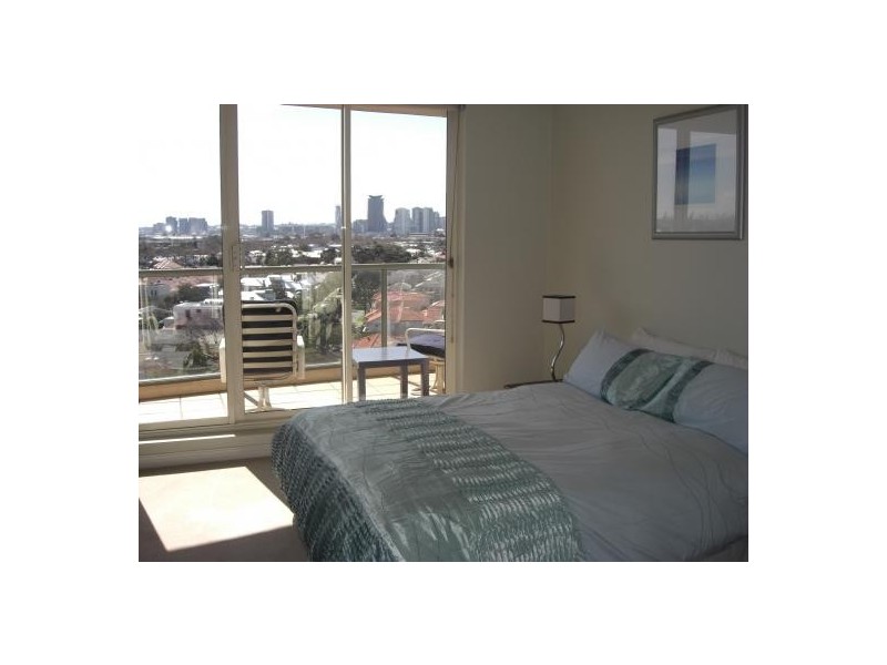 806/107 Beach Street, Port Melbourne VIC 3207