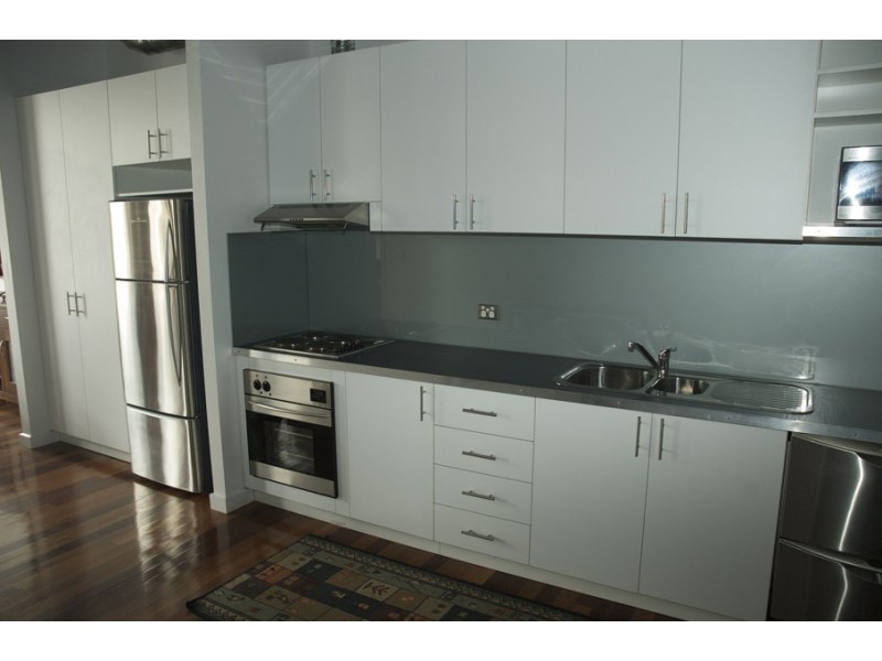 11/11 Anderson Street, West Melbourne VIC 3003