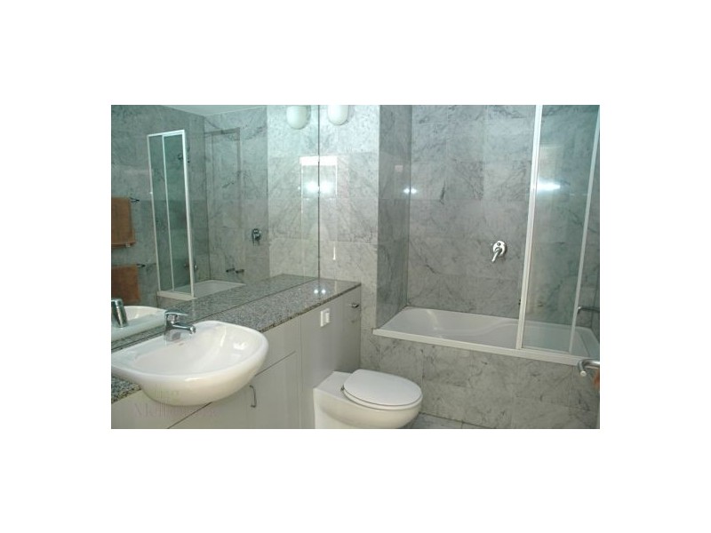 205/221 Sturt Street, Southbank VIC 3006