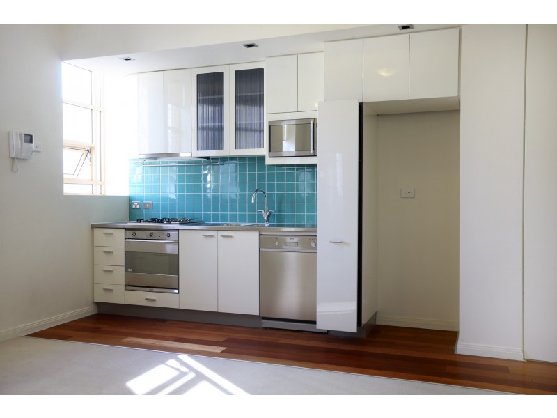 214D/68  La Trobe Street, Melbourne VIC 3000