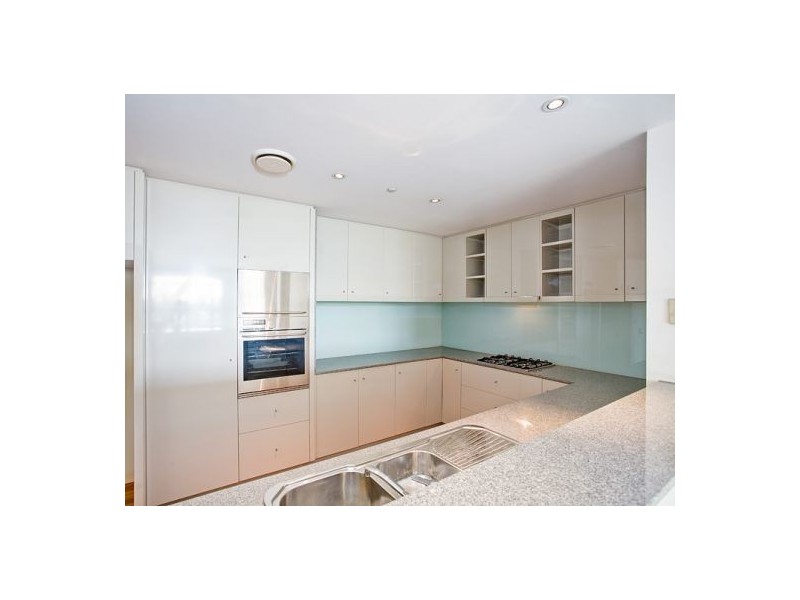 64/1 Queensberry Street, Carlton VIC 3053