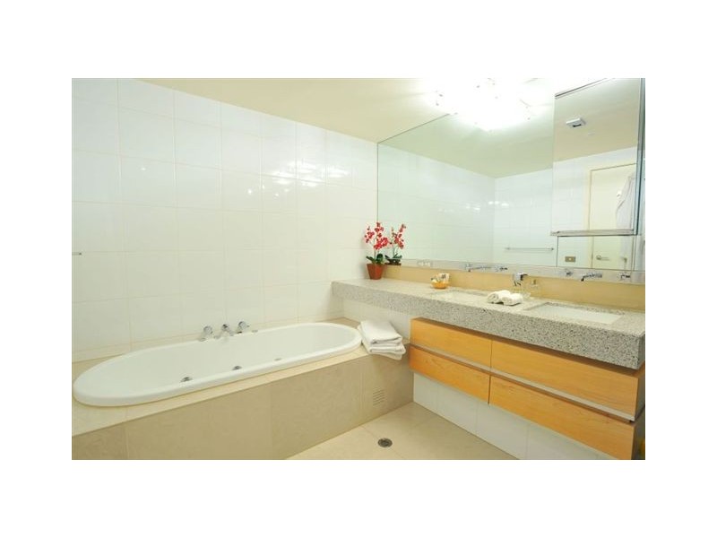 601/250 St Kilda Road, Melbourne VIC 3004