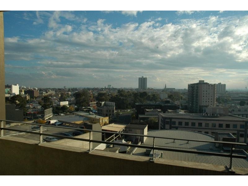 6D/18  Albert Road , Melbourne VIC 3004