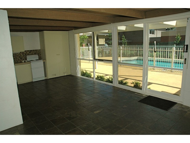 10 Alexandra Crescent, Surrey Hills VIC 3127