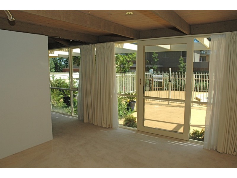 10 Alexandra Crescent, Surrey Hills VIC 3127