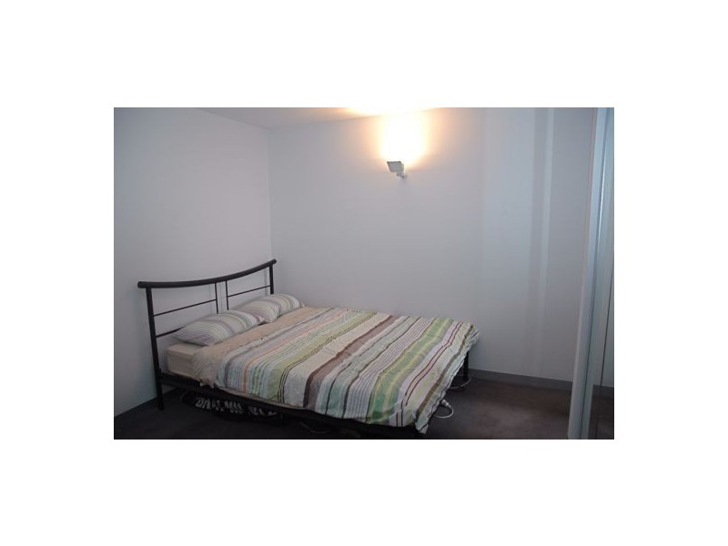 304/19 Pickles Street, Port Melbourne VIC 3207