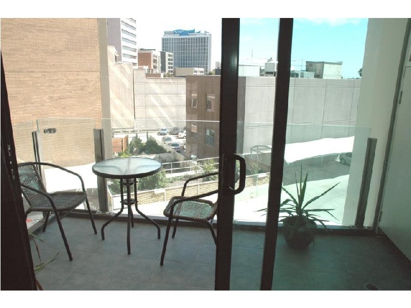 302/2-14 Albert Road , Melbourne VIC 3004
