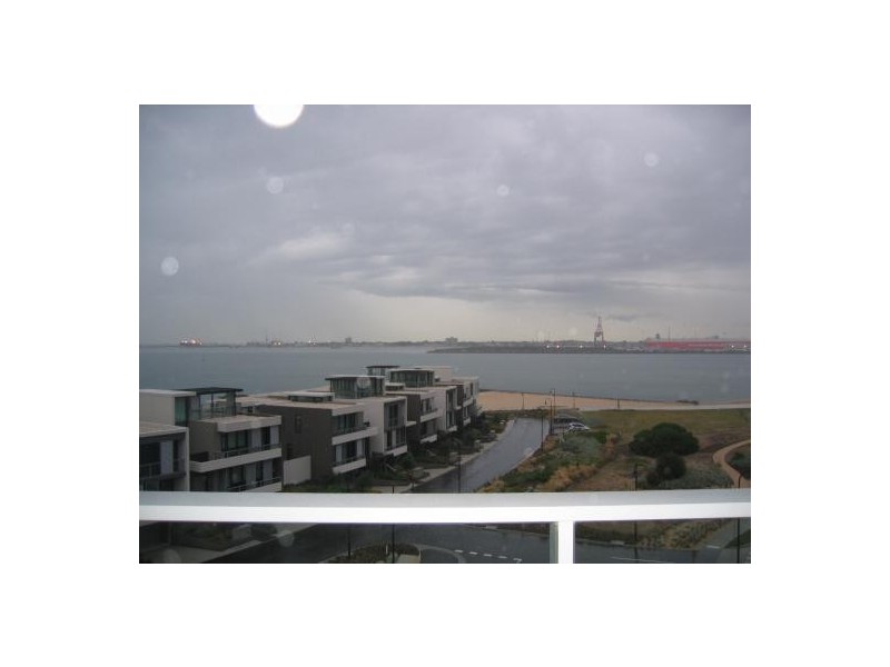 403/159 Beach Street, Port Melbourne VIC 3207