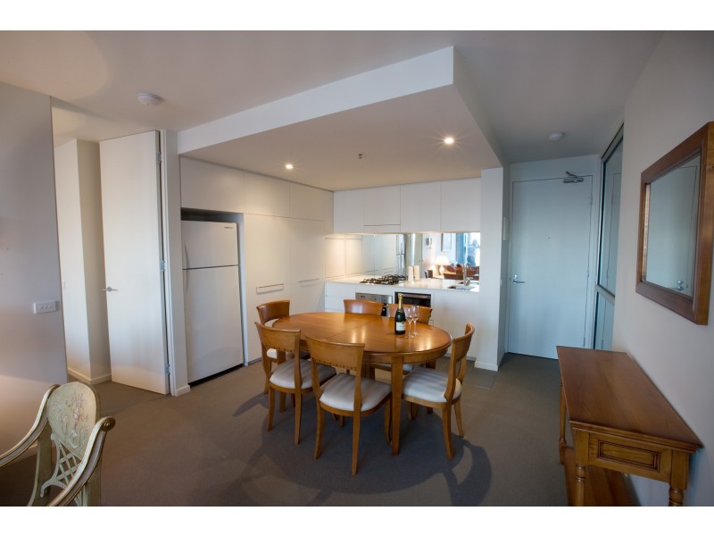 1803/8  McCrae Street, Docklands VIC 3008
