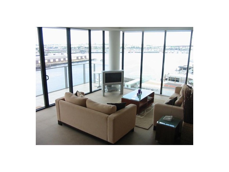 1102/5 Caravel Lane, Docklands VIC 3008
