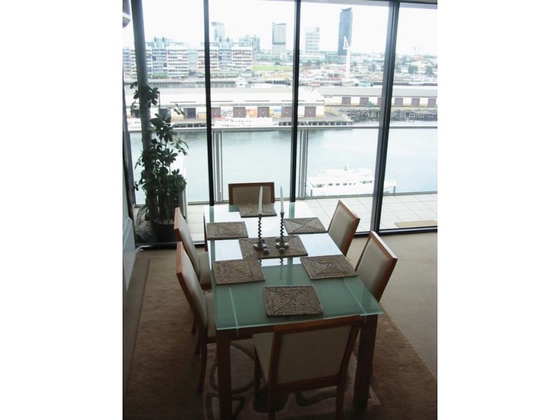 1102/5 Caravel Lane, Docklands VIC 3008