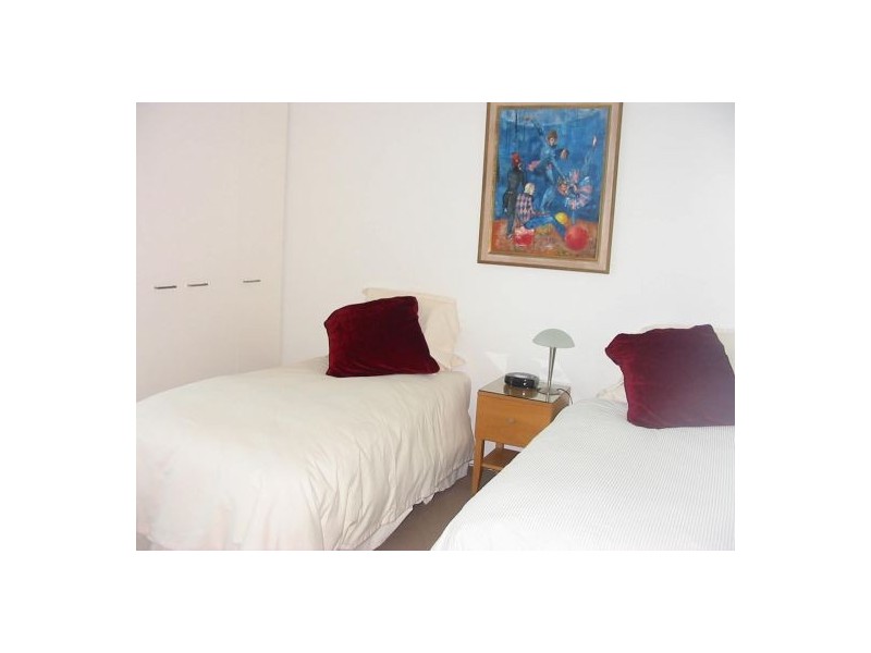 1102/5 Caravel Lane, Docklands VIC 3008