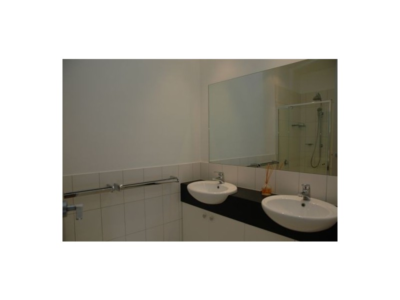 9/25 Windsor Place, Melbourne VIC 3000