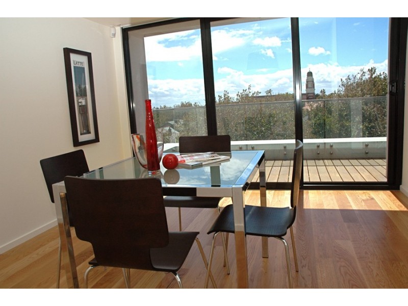 14/2A Tiuna Grove, Elwood VIC 3184