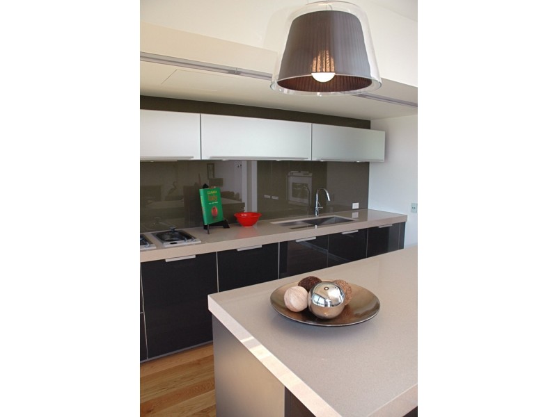 14/2A Tiuna Grove, Elwood VIC 3184