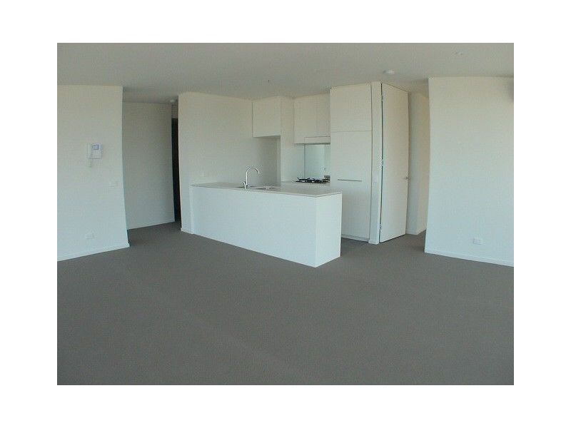 1005/8 McCrae, Docklands VIC 3008