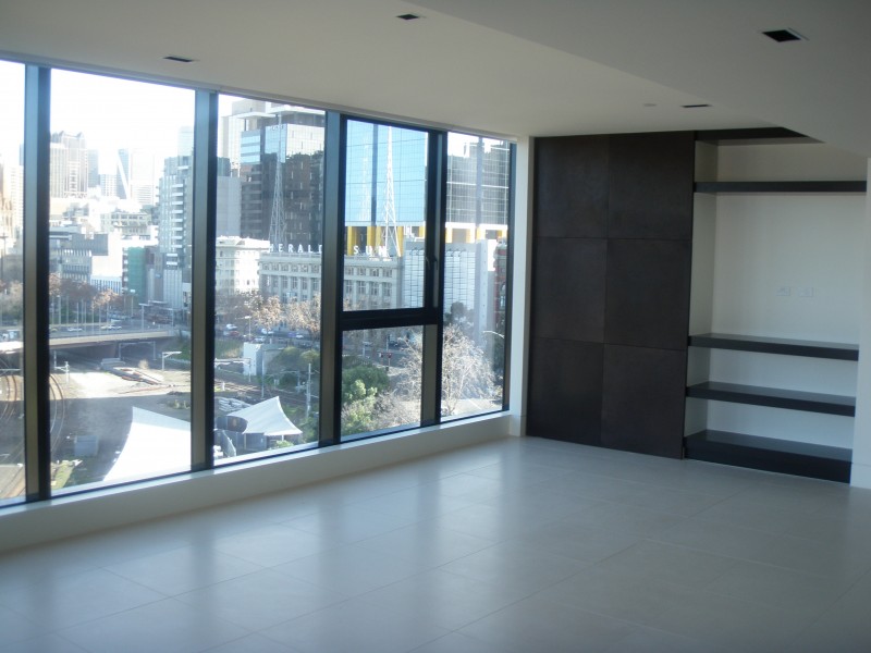 1104/279 Wellington Parade South, Melbourne VIC 3000