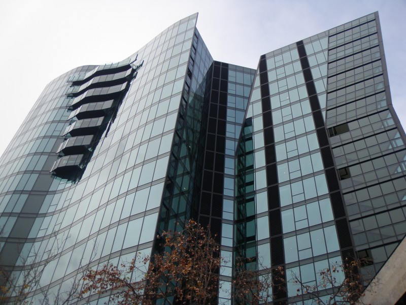 1104/279 Wellington Parade South, Melbourne VIC 3000