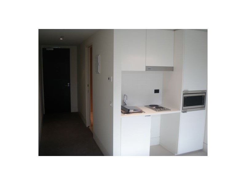 205/279 Wellington Parade South, East Melbourne VIC 3002