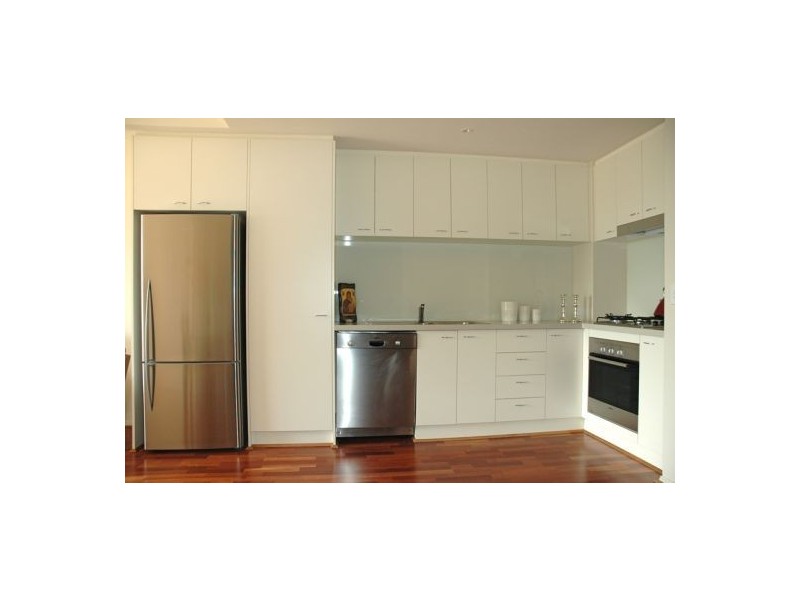 33/4 Seisman Place, Port Melbourne VIC 3207