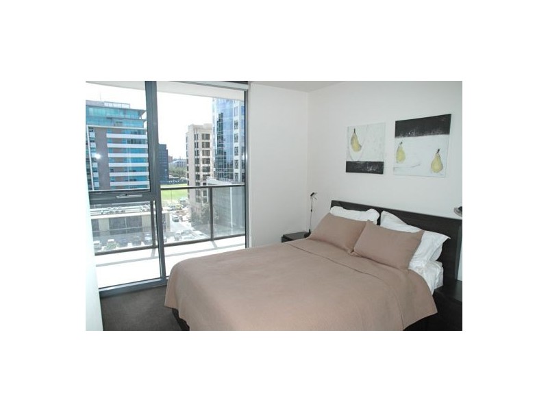 705/55  Queens Road, Melbourne VIC 3000