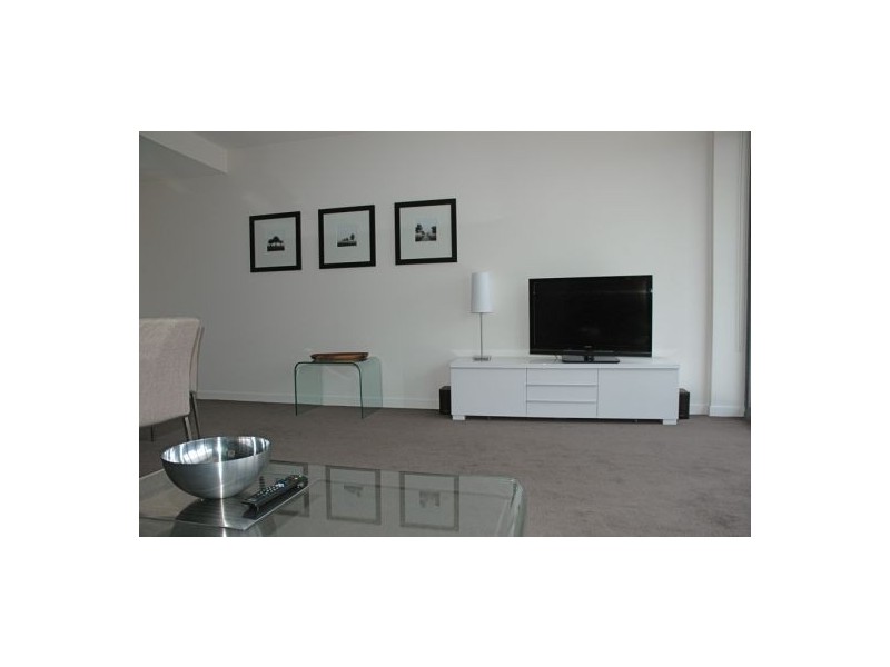 705/55  Queens Road, Melbourne VIC 3000