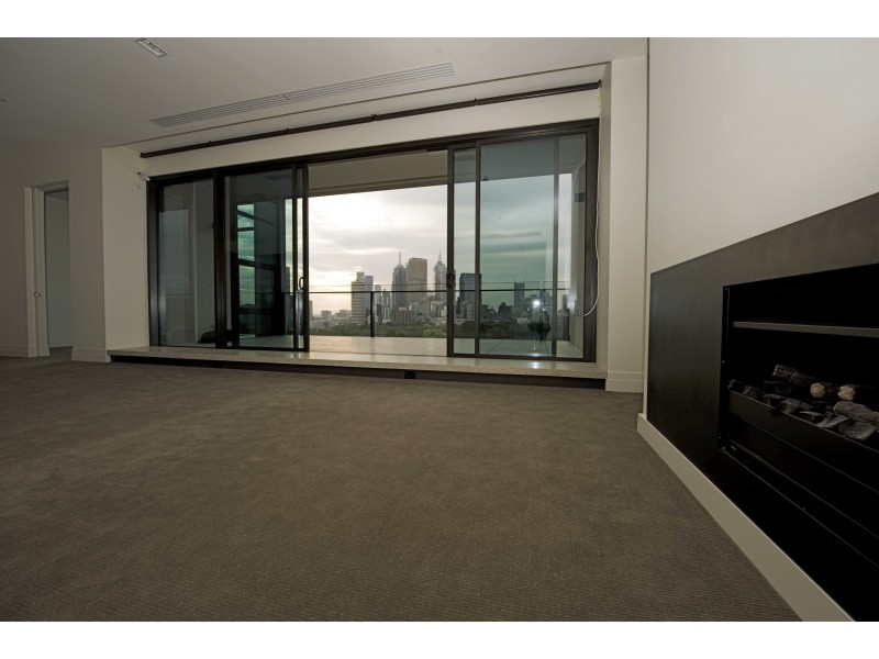 708/150 Clarendon Street, East Melbourne VIC 3002