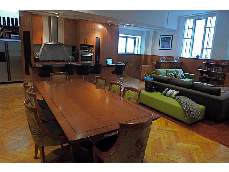 13/187  Collins Street, Melbourne VIC 3000