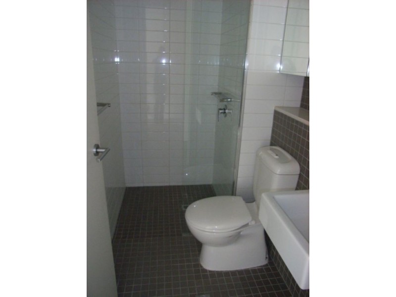 308/8  McCrae Street, Docklands VIC 3008