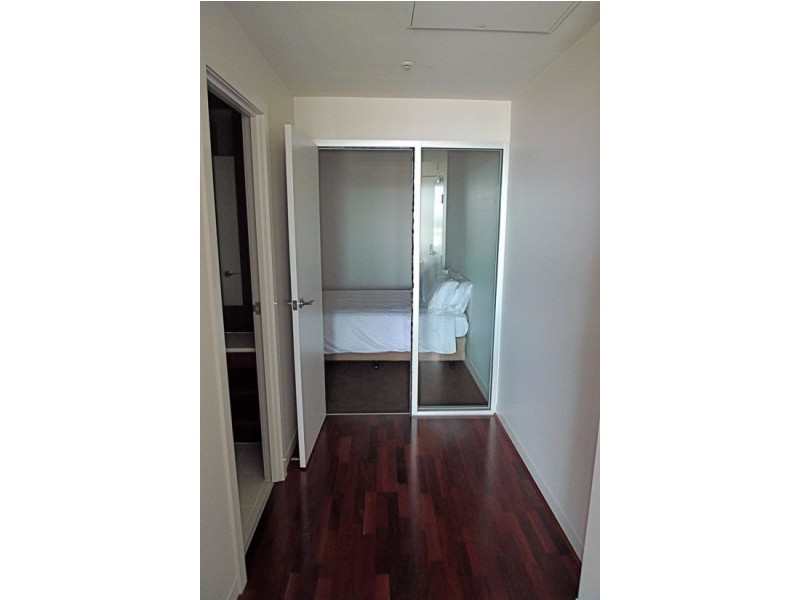 2407/288 Spencer Street, Melbourne VIC 3000