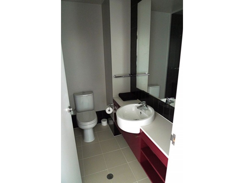 2407/288 Spencer Street, Melbourne VIC 3000