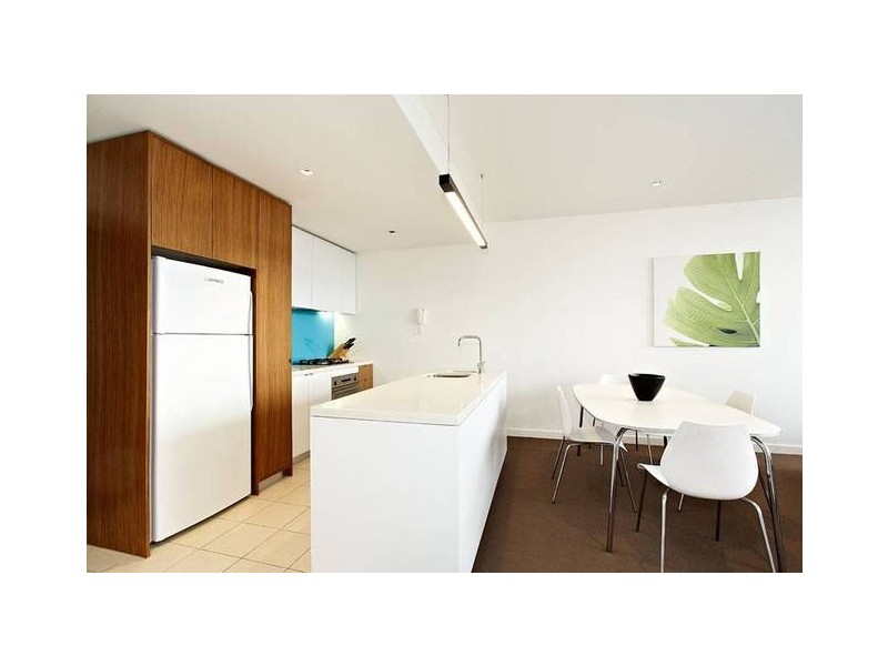 402/200 Toorak Road, South Yarra VIC 3141