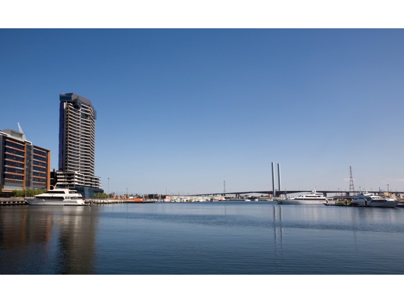 DOCK 5 302/55 Victoria Harbour Promenade, Docklands VIC 3008