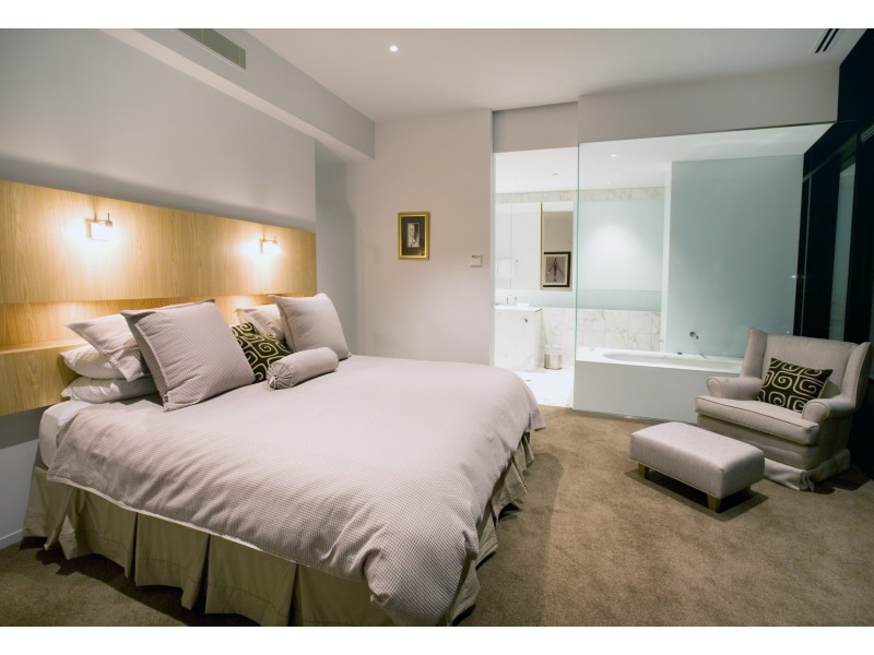 DOCK 5 302/55 Victoria Harbour Promenade, Docklands VIC 3008