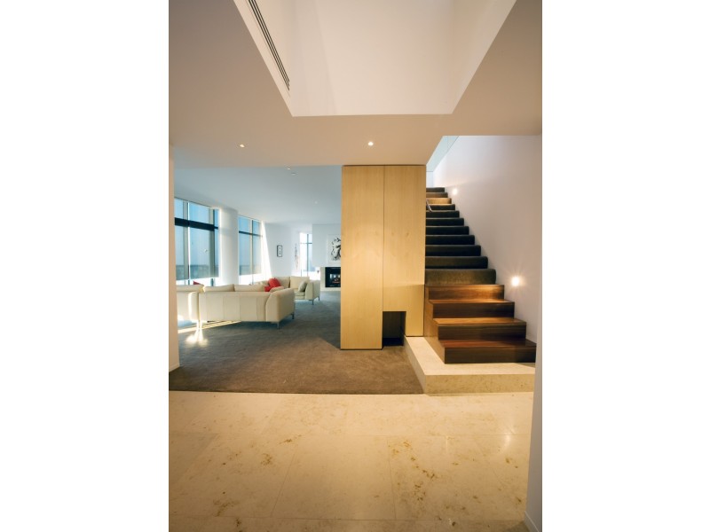 DOCK 5 302/55 Victoria Harbour Promenade, Docklands VIC 3008