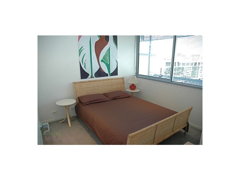 1304/620 Collins Street, Melbourne VIC 3000