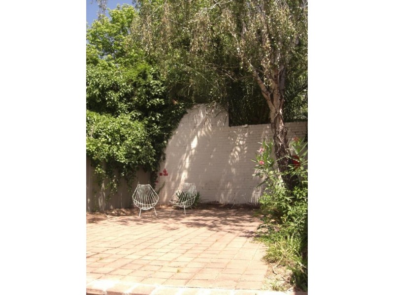 101 Simpson Street, East Melbourne VIC 3002