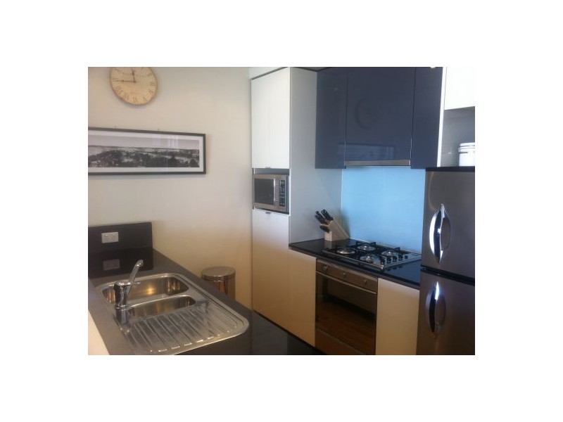 905/93 Dow Street, Port Melbourne VIC 3207