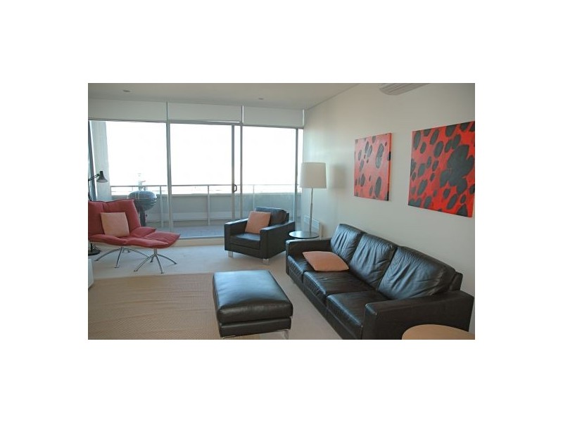 905/93 Dow Street, Port Melbourne VIC 3207