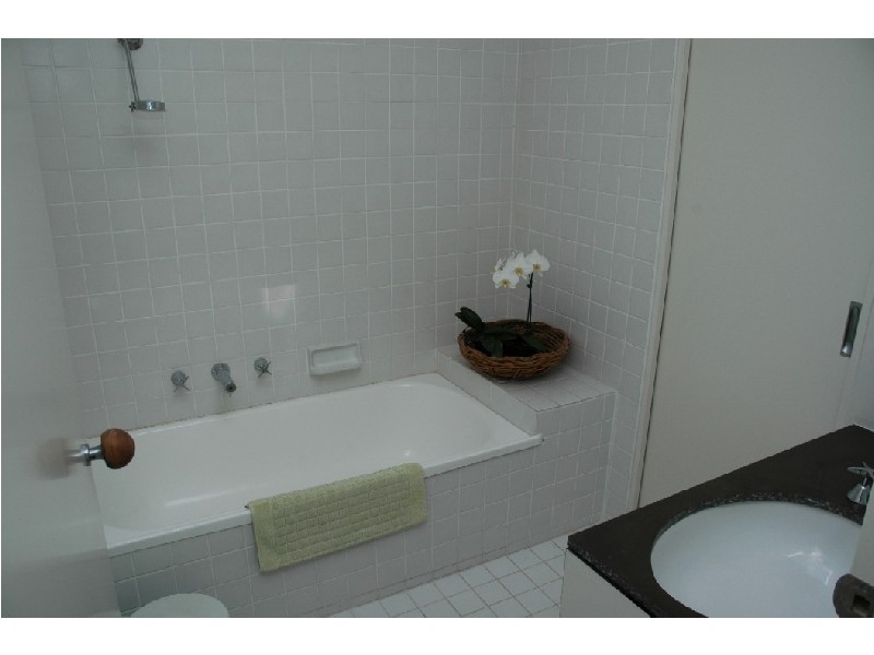 4/37A Canterbury Road, Toorak VIC 3142