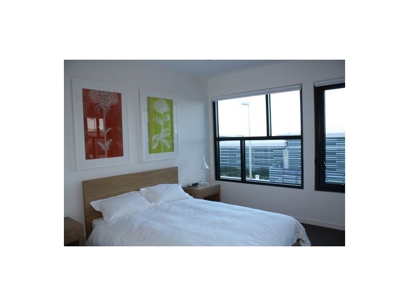 7/20 Convention Centre Place, Docklands VIC 3008