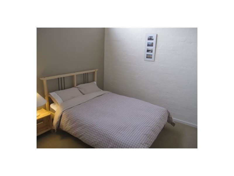 3/201-207 Barkly Street, Brunswick VIC 3056