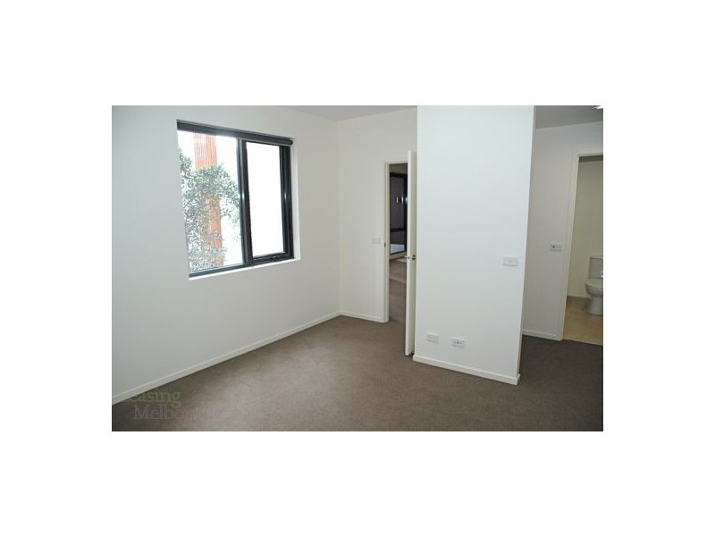3.13/216 Rouse Street, Port Melbourne VIC 3207
