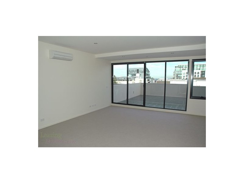 4.04/216 Rouse Street, Port Melbourne VIC 3207