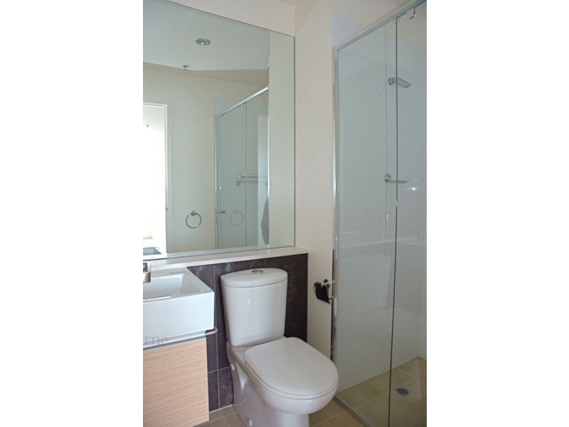 4.04/216 Rouse Street, Port Melbourne VIC 3207