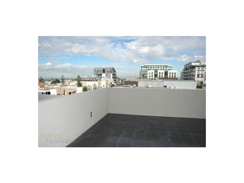 4.04/216 Rouse Street, Port Melbourne VIC 3207