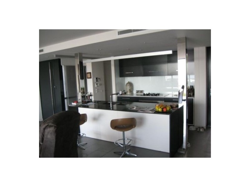 1/249 Beaconsfield Parade, Albert Park VIC 3206