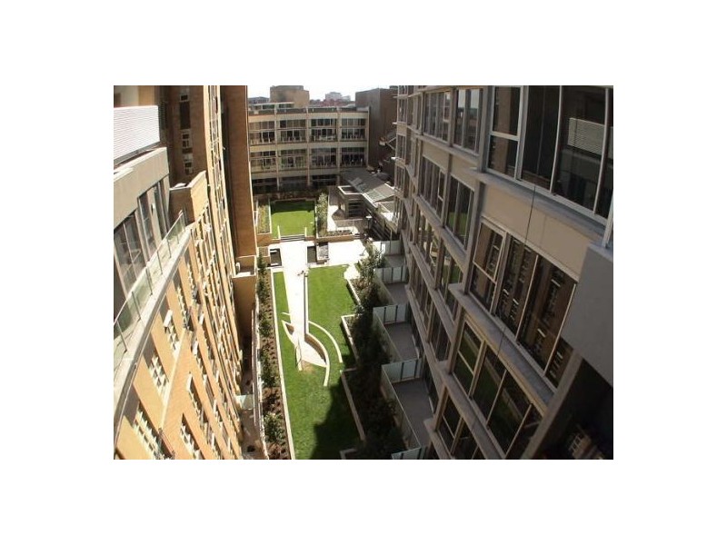 1010/68 La Trobe Street, Melbourne VIC 3000