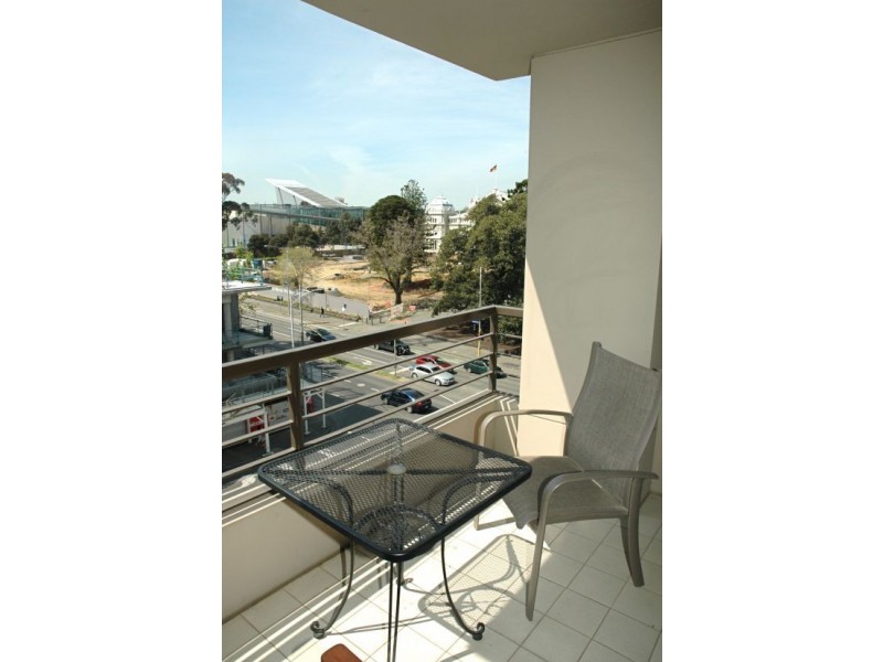 44/1 Queensberry Street, Carlton VIC 3053